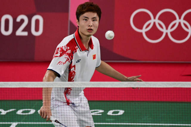 但他的个人 但他的个人