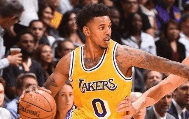 球星背身单打简直教科书